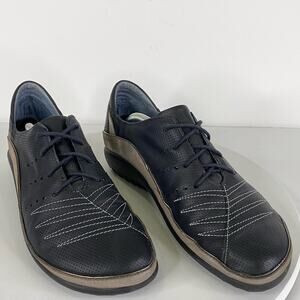 NAOT Kumara Black and Gold Lace Up Shoes Womens Sz US 7 - EU 38 Comfort